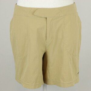GoLite Women's Medium Tan Quick Dry Mid Rise Flat Front Stretch Bermuda Shorts